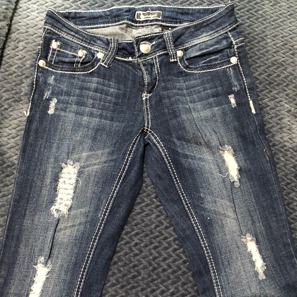 Jeans - Picture 1 of 6